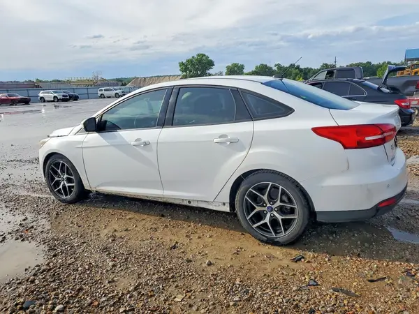 1FADP3H2XHL235994 2017 FORD FOCUS - Image 2