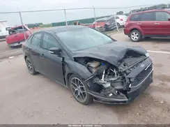 1FADP3H2XHL237423 2017 FORD FOCUS