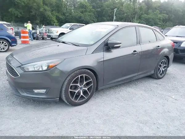 1FADP3H2XHL240533 2017 FORD FOCUS - Image 2