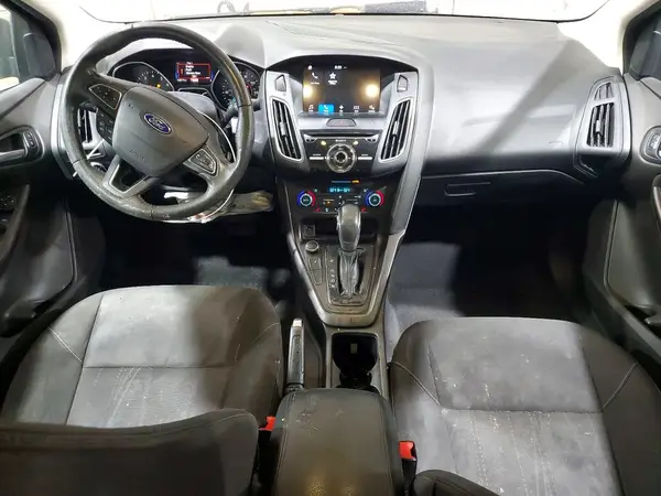 1FADP3H2XHL256215 2017 FORD FOCUS - Image 8