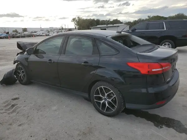 1FADP3H2XHL256652 2017 FORD FOCUS - Image 2