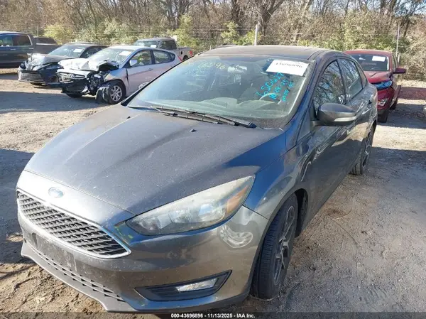 1FADP3H2XHL257512 2017 FORD FOCUS - Image 2