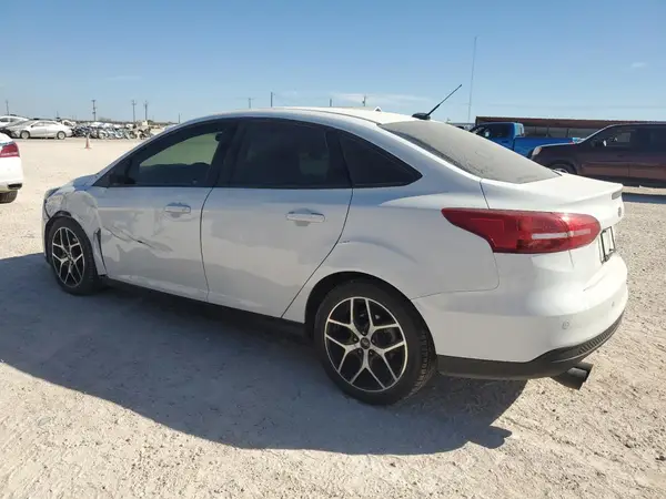 1FADP3H2XHL295466 2017 FORD FOCUS - Image 2