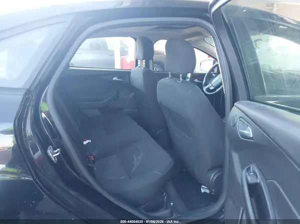 1FADP3H2XHL306496 2017 FORD FOCUS - Image 8