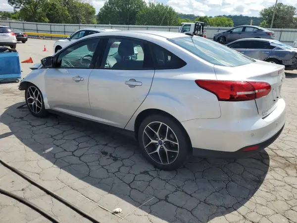 1FADP3H2XHL317272 2017 FORD FOCUS - Image 2