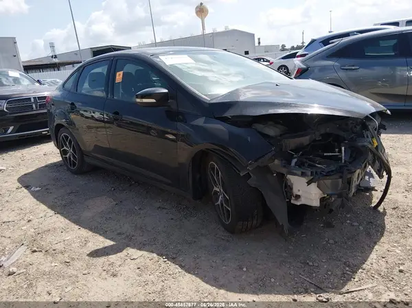 1FADP3H2XHL332449 2017 FORD FOCUS - Image 1