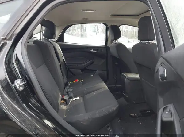 1FADP3H2XJL209482 2018 FORD FOCUS - Image 8