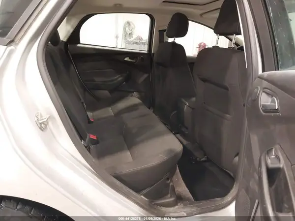 1FADP3H2XJL260237 2018 FORD FOCUS - Image 8