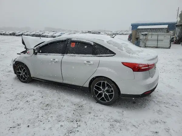 1FADP3H2XJL265809 2018 FORD FOCUS - Image 2