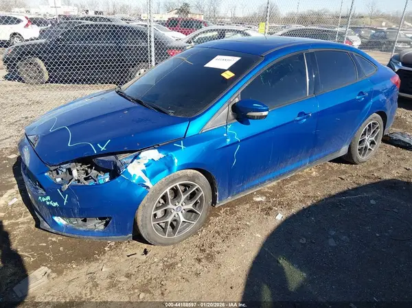 1FADP3H2XJL310571 2018 FORD FOCUS - Image 2