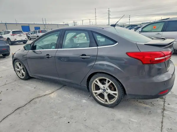 1FADP3J20GL237195 2016 FORD FOCUS - Image 2