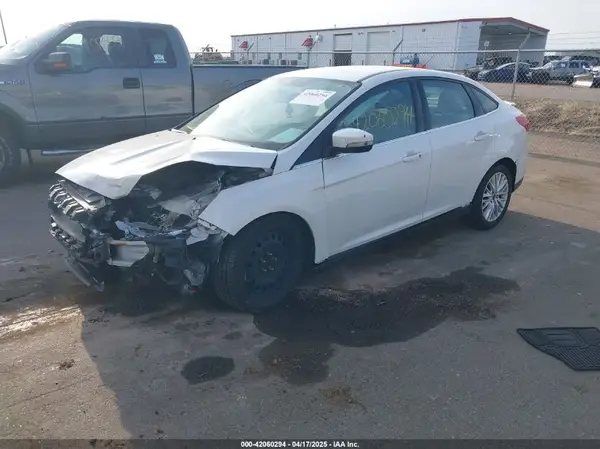 1FADP3J20GL289152 2016 FORD FOCUS - Image 2
