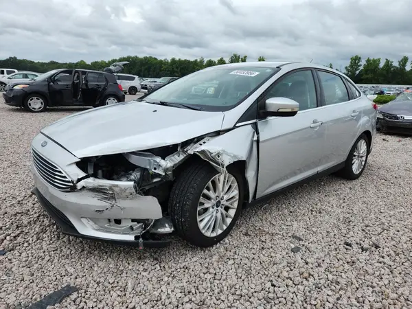 1FADP3J20HL229115 2017 FORD FOCUS - Image 1