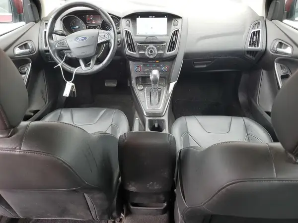 1FADP3J20HL260333 2017 FORD FOCUS - Image 8