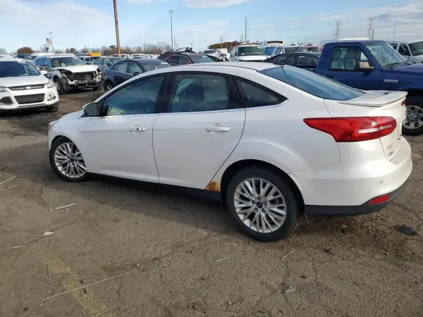 1FADP3J20HL313421 2017 FORD FOCUS - Image 2