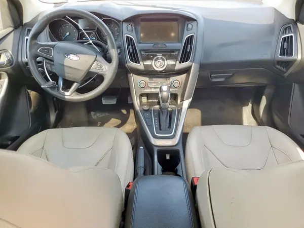 1FADP3J20JL261827 2018 FORD FOCUS - Image 8