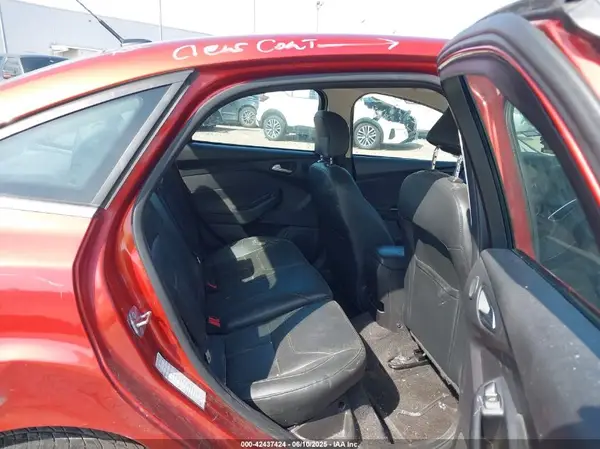 1FADP3J20JL281141 2018 FORD FOCUS - Image 8