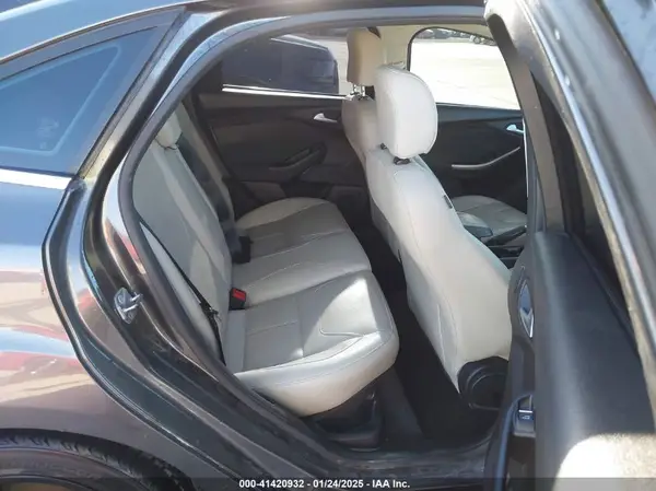 1FADP3J20JL314378 2018 FORD FOCUS - Image 8