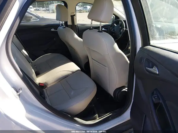 1FADP3J20JL314381 2018 FORD FOCUS - Image 8