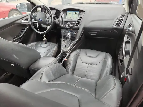 1FADP3J21GL216033 2016 FORD FOCUS - Image 8