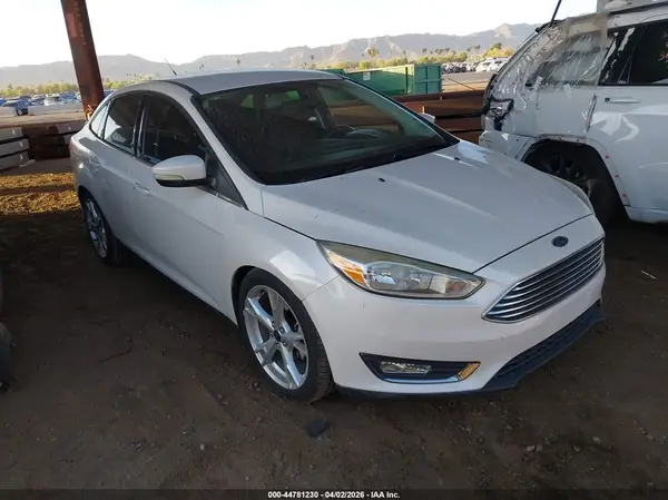 1FADP3J21GL225671 2016 FORD FOCUS - Image 1
