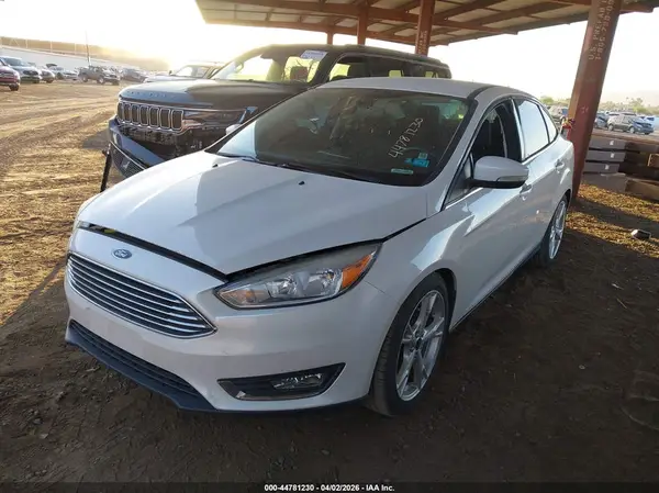 1FADP3J21GL225671 2016 FORD FOCUS - Image 2