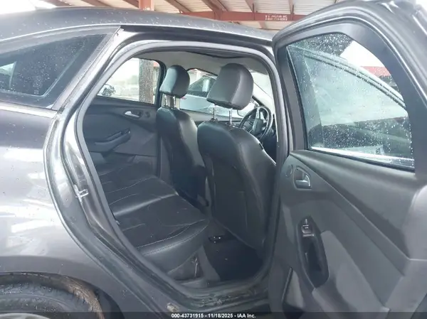 1FADP3J21GL362772 2016 FORD FOCUS - Image 8