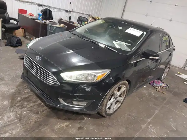 1FADP3J21GL379832 2016 FORD FOCUS - Image 2