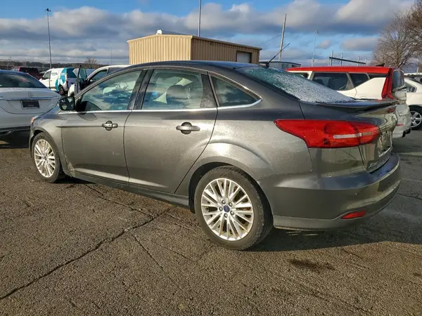 1FADP3J21HL203736 2017 FORD FOCUS - Image 2