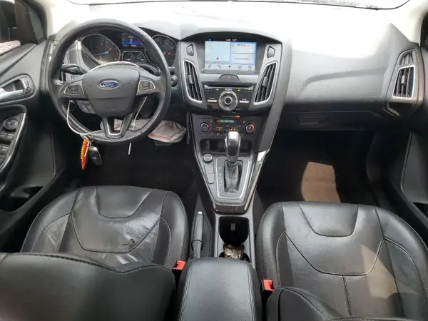 1FADP3J21HL207060 2017 FORD FOCUS - Image 8