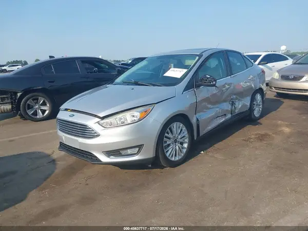 1FADP3J21HL238860 2017 FORD FOCUS - Image 2