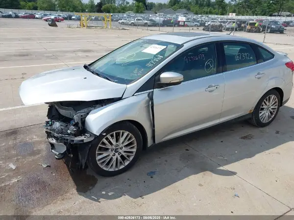 1FADP3J21HL239524 2017 FORD FOCUS - Image 2