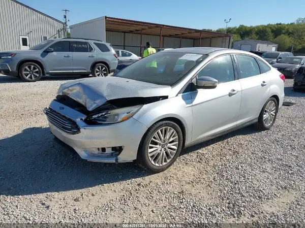 1FADP3J21HL279912 2017 FORD FOCUS - Image 2