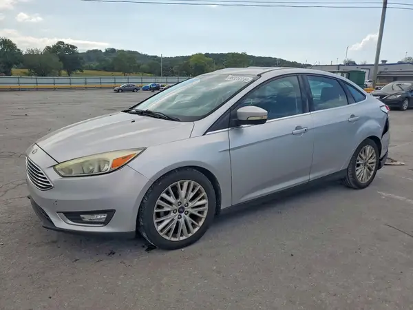 1FADP3J21HL280011 2017 FORD FOCUS - Image 1