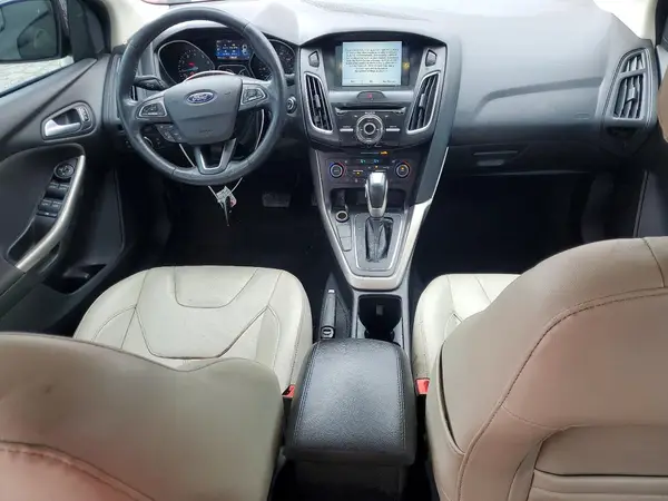 1FADP3J21HL295074 2017 FORD FOCUS - Image 8