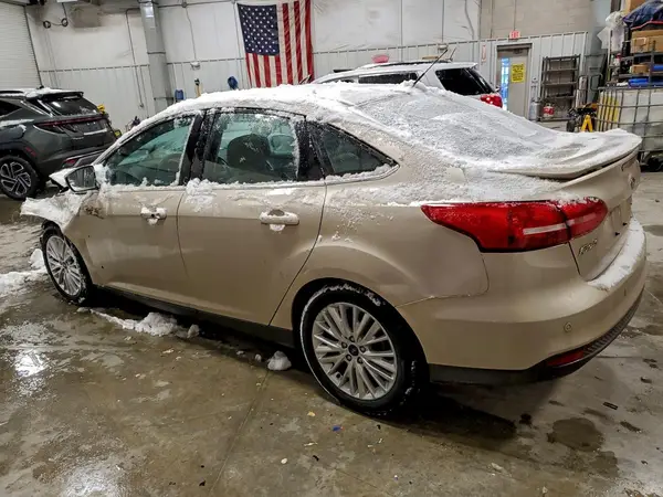1FADP3J21JL279608 2018 FORD FOCUS - Image 2