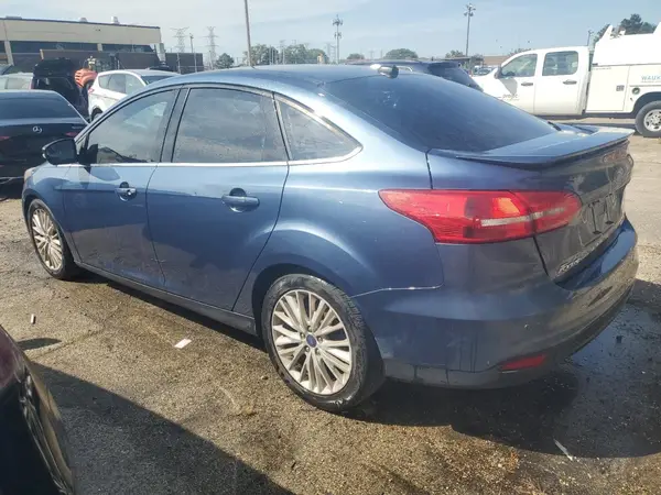 1FADP3J21JL285554 2018 FORD FOCUS - Image 2