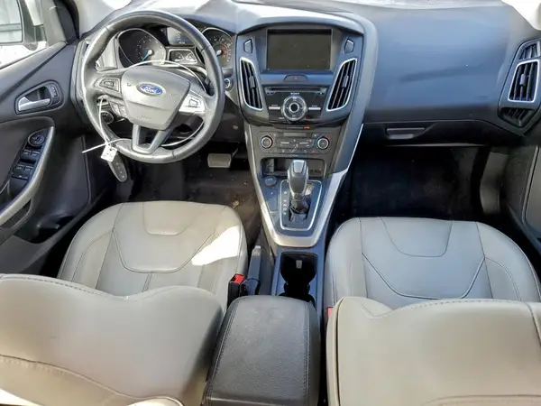 1FADP3J21JL294285 2018 FORD FOCUS - Image 8