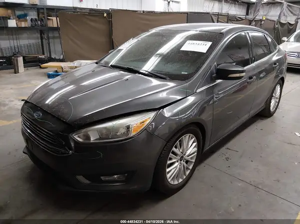 1FADP3J22GL218132 2016 FORD FOCUS - Image 2