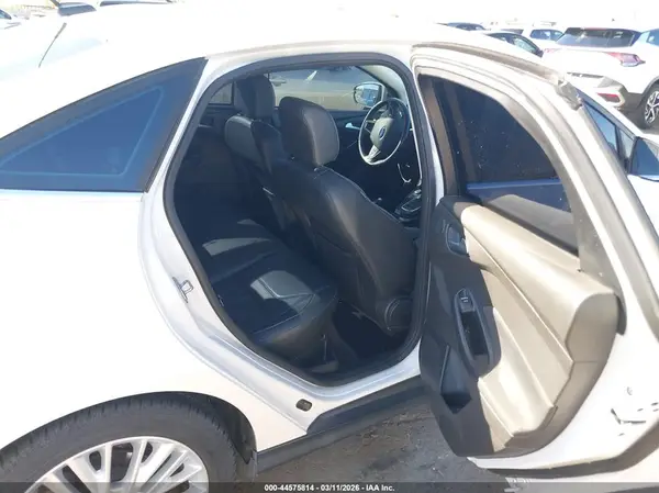 1FADP3J22GL274846 2016 FORD FOCUS - Image 8