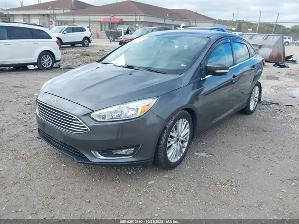 1FADP3J22HL238317 2017 FORD FOCUS - Image 2