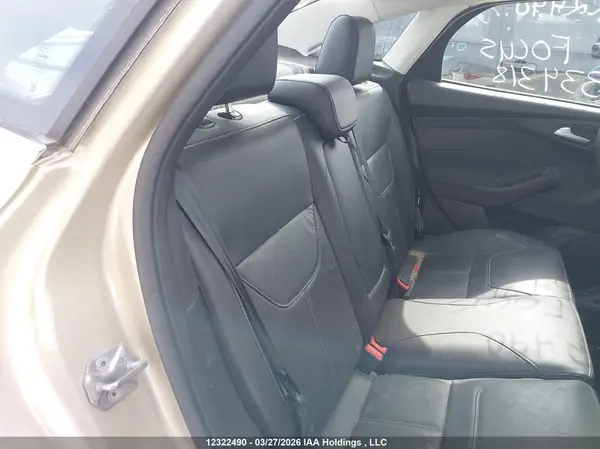 1FADP3J22HL334318 2017 FORD FOCUS - Image 8