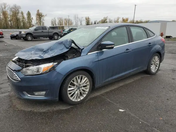 1FADP3J22JL205789 2018 FORD FOCUS - Image 1