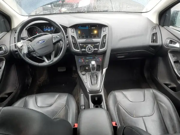 1FADP3J22JL205789 2018 FORD FOCUS - Image 8