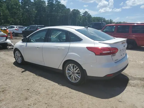 1FADP3J22JL220597 2018 FORD FOCUS - Image 2