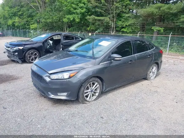 1FADP3J22JL232748 2018 FORD FOCUS - Image 2