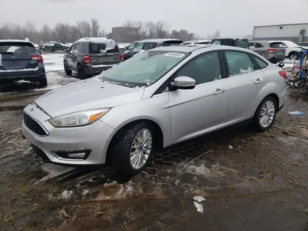 1FADP3J22JL238372 2018 FORD FOCUS - Image 1