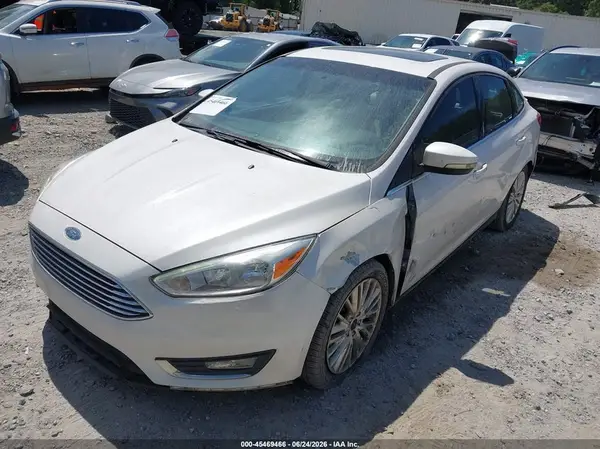 1FADP3J22JL253079 2018 FORD FOCUS - Image 2