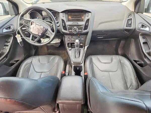 1FADP3J22JL283960 2018 FORD FOCUS - Image 8