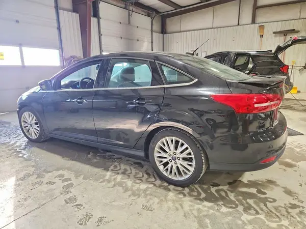1FADP3J22JL295834 2018 FORD FOCUS - Image 2